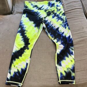 Athleta crop leggings sz m